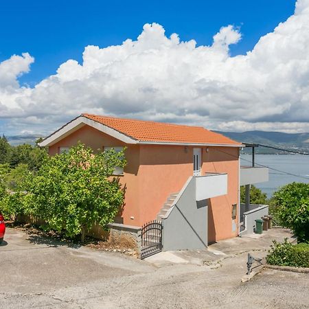 Apartments By The Sea Slatine, Ciovo - 11126 外观 照片