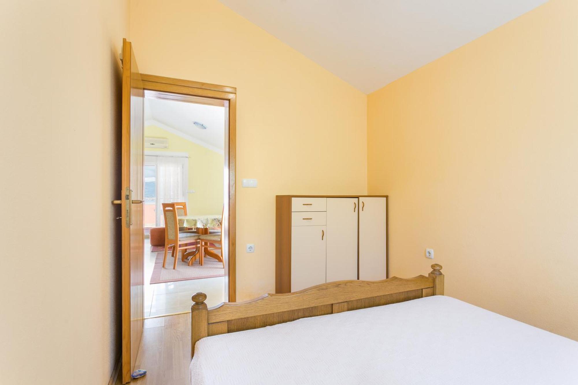 Apartments By The Sea Slatine, Ciovo - 11126 客房 照片