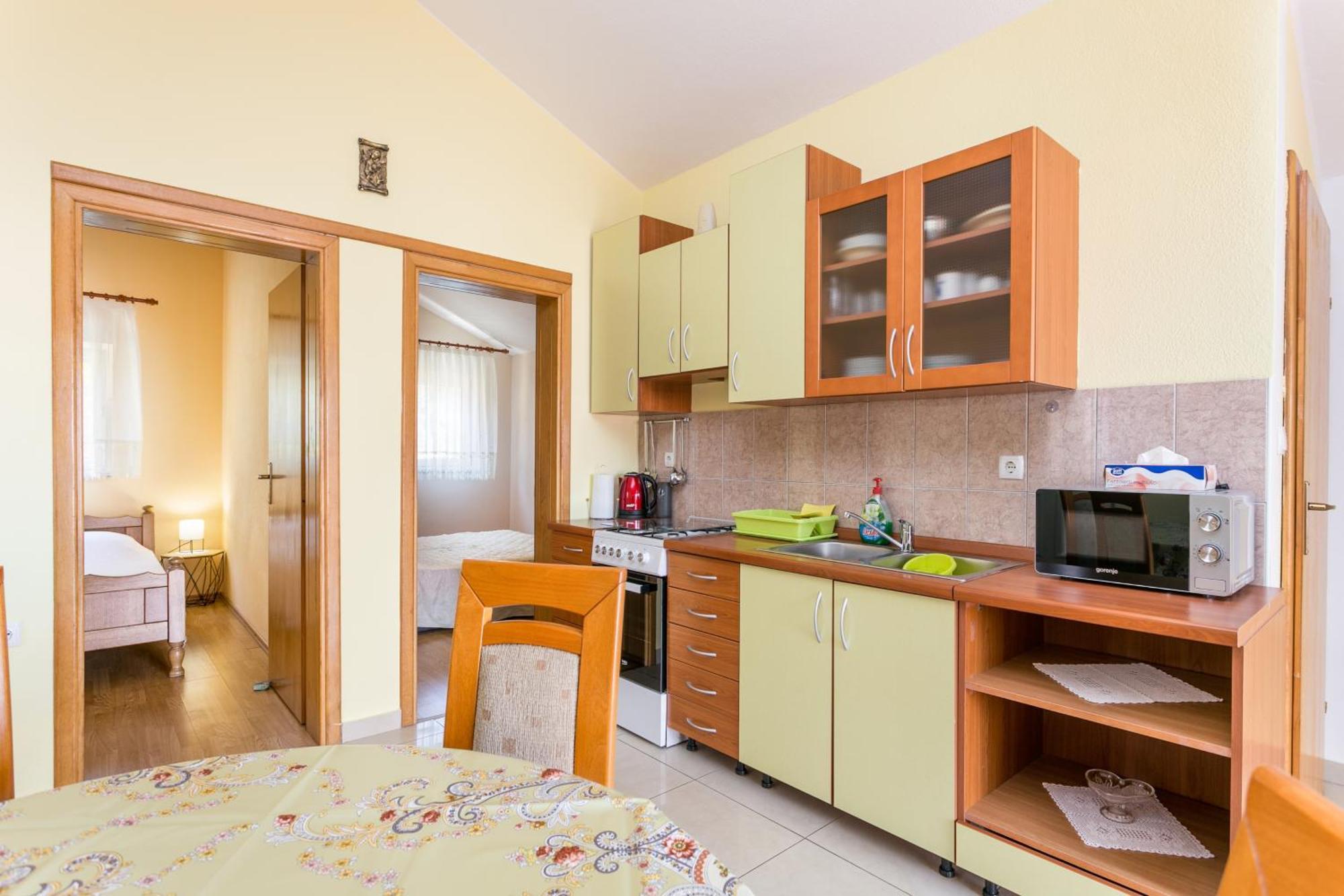 Apartments By The Sea Slatine, Ciovo - 11126 外观 照片